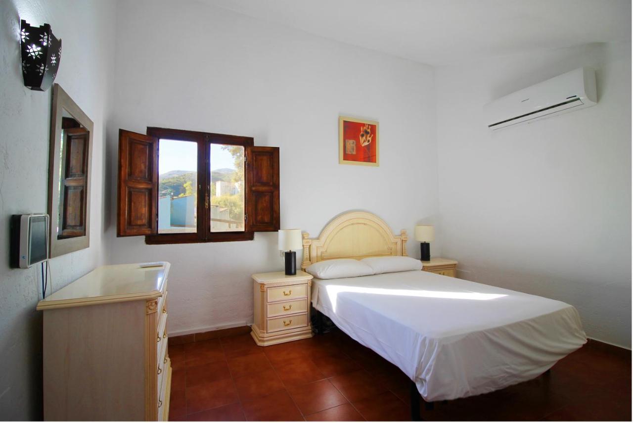 Casas Rurales Juzcar Centro Экстерьер фото
